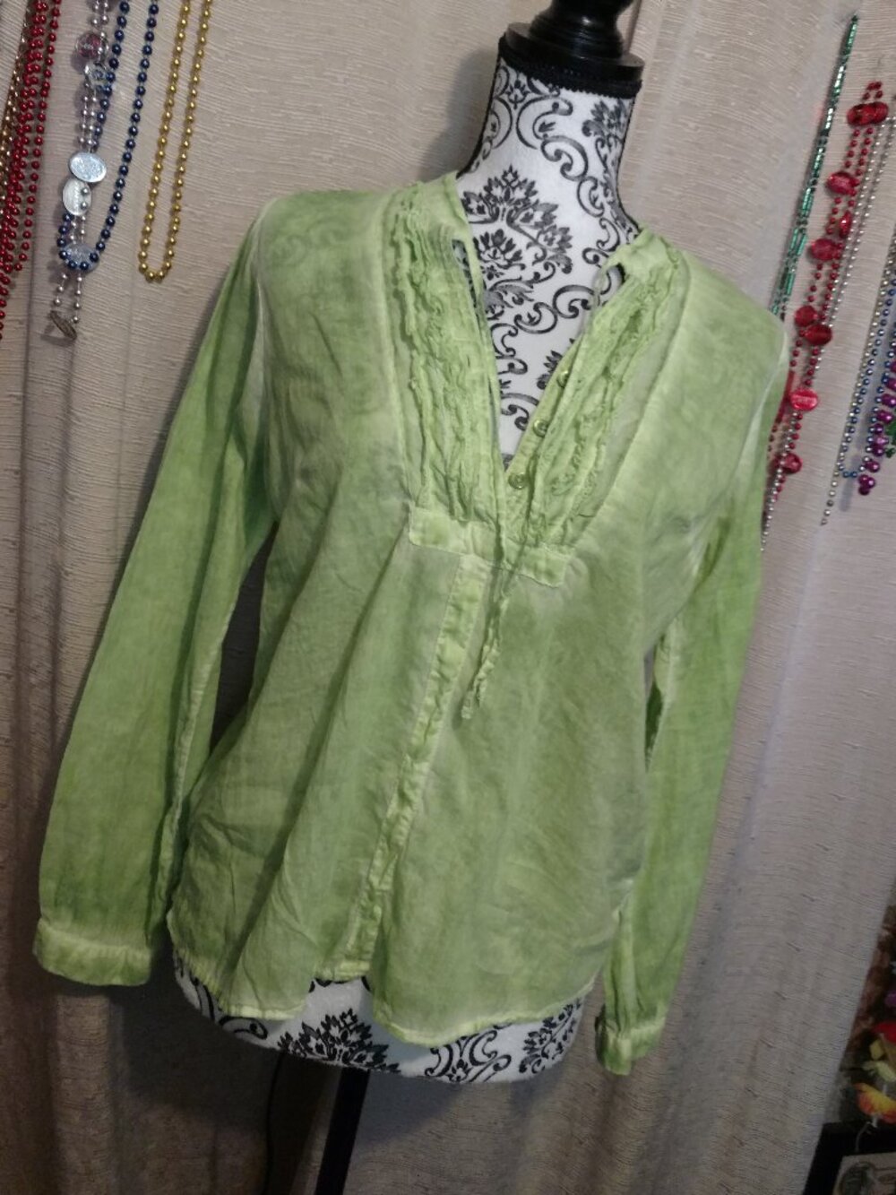 Caribbean Joe Faded Green Popover Blouse Medium Petite